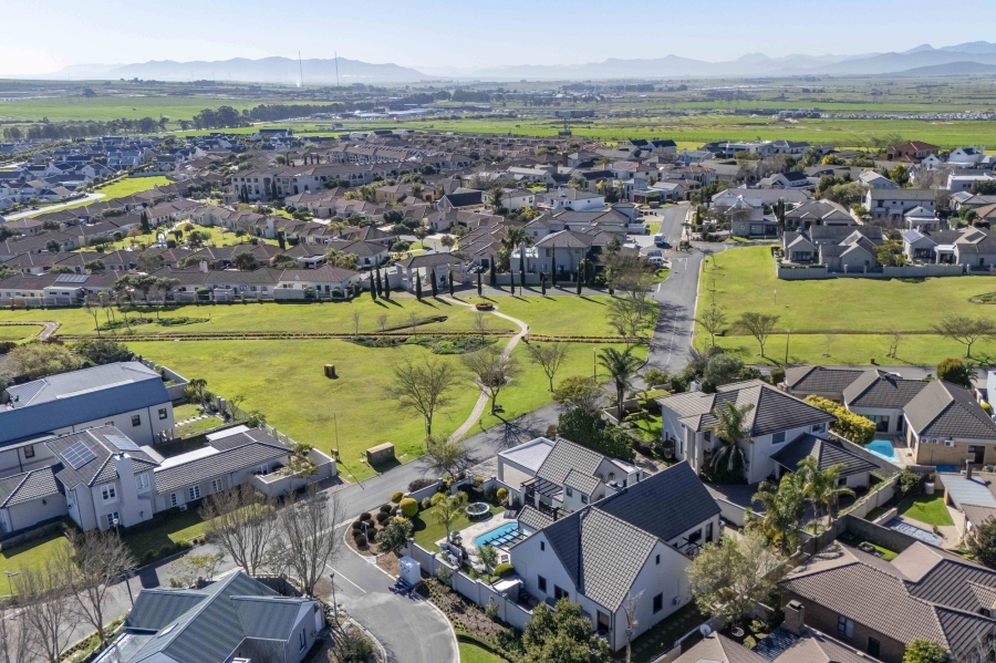 3 Bedroom Property for Sale in Graanendal Western Cape